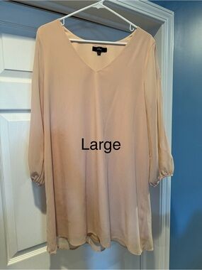 Light Blush V-Neck Tunic Dress